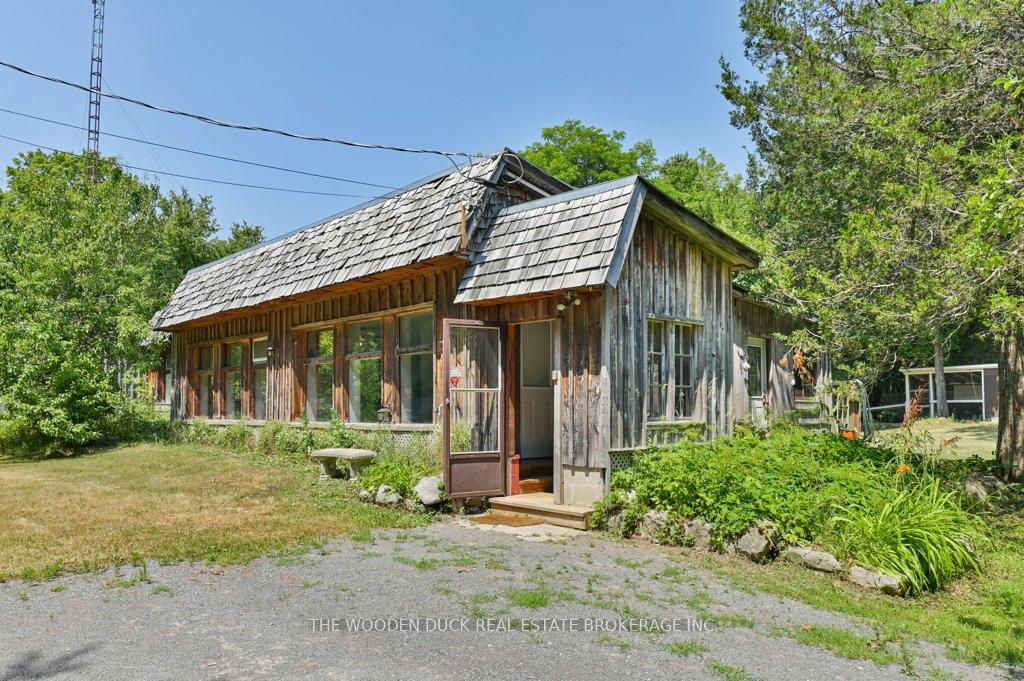 Photo 1 of 421 Hogs Back Road, Tweed, Hungerford (Twp) — HOMEH
