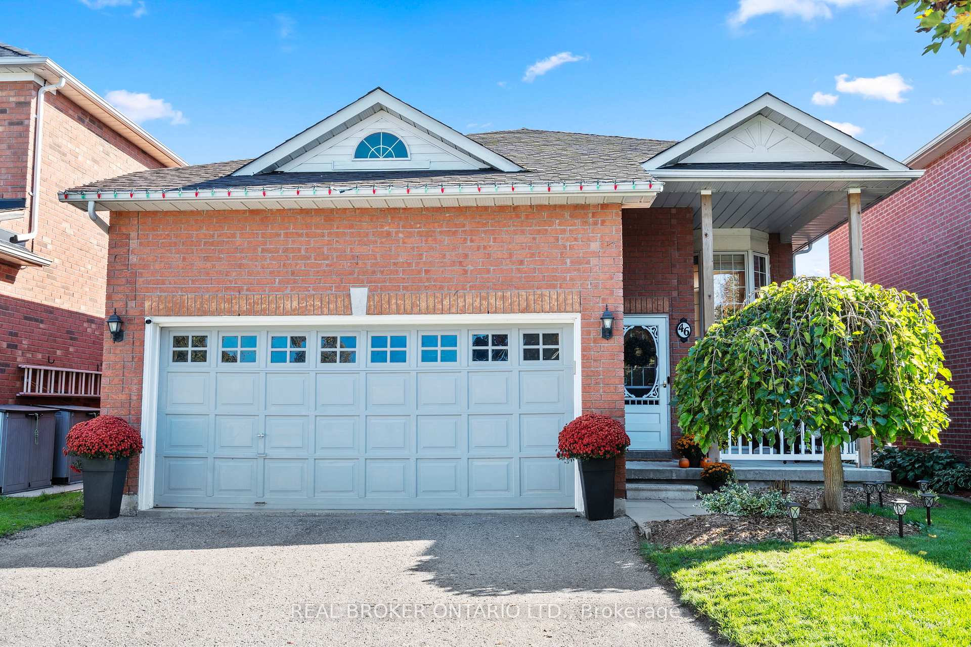 Photo 1 of 46 Bolster Lane, Uxbridge — HOMEH