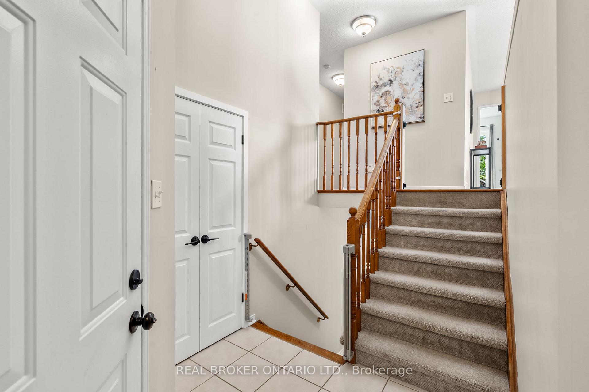 Photo 6 of 46 Bolster Lane, Uxbridge — HOMEH
