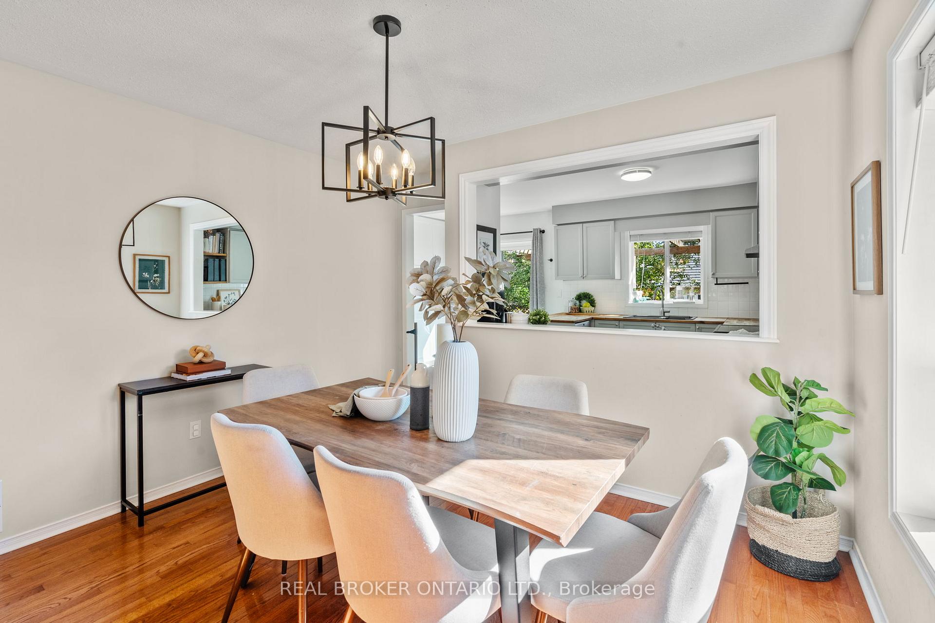 Photo 11 of 46 Bolster Lane, Uxbridge — HOMEH