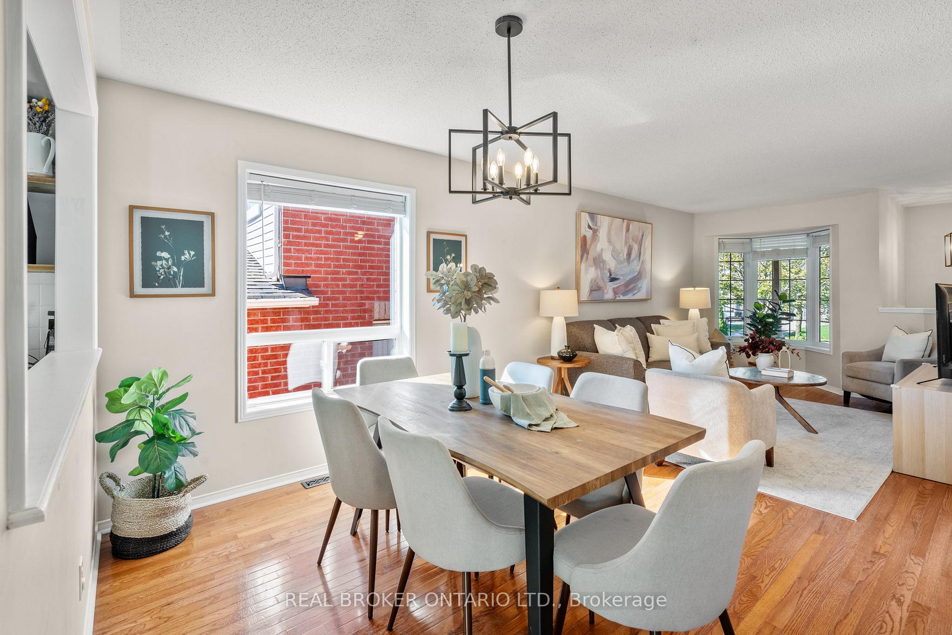 Photo 12 of 46 Bolster Lane, Uxbridge — HOMEH