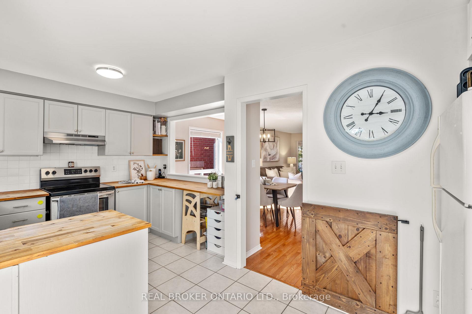 Photo 18 of 46 Bolster Lane, Uxbridge — HOMEH