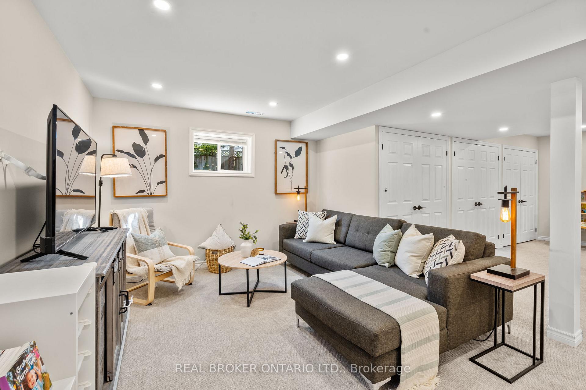 Photo 28 of 46 Bolster Lane, Uxbridge — HOMEH
