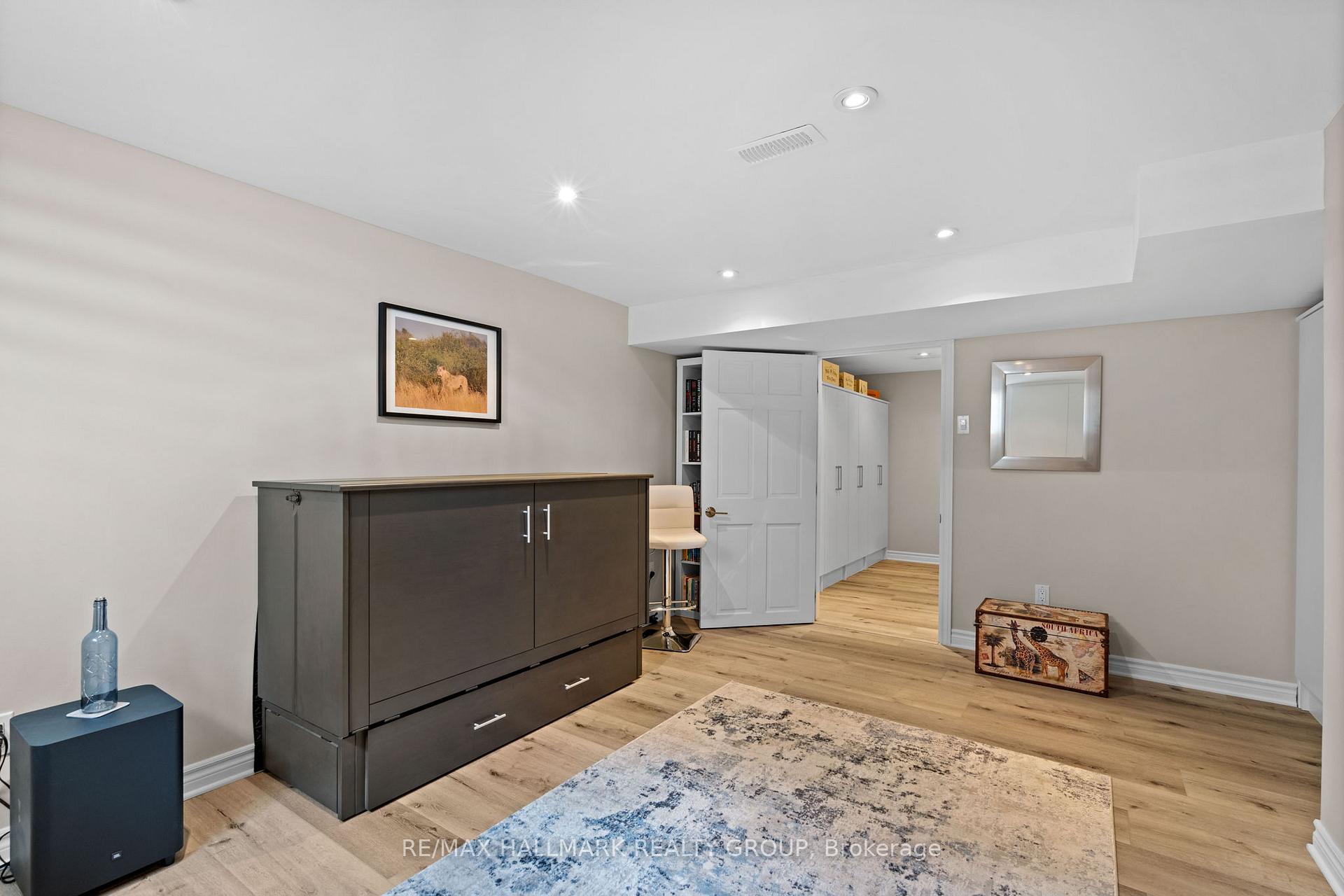 Photo 30 of 2140 Blue Jay Crescent, Ottawa, Beacon Hill North — HOMEH
