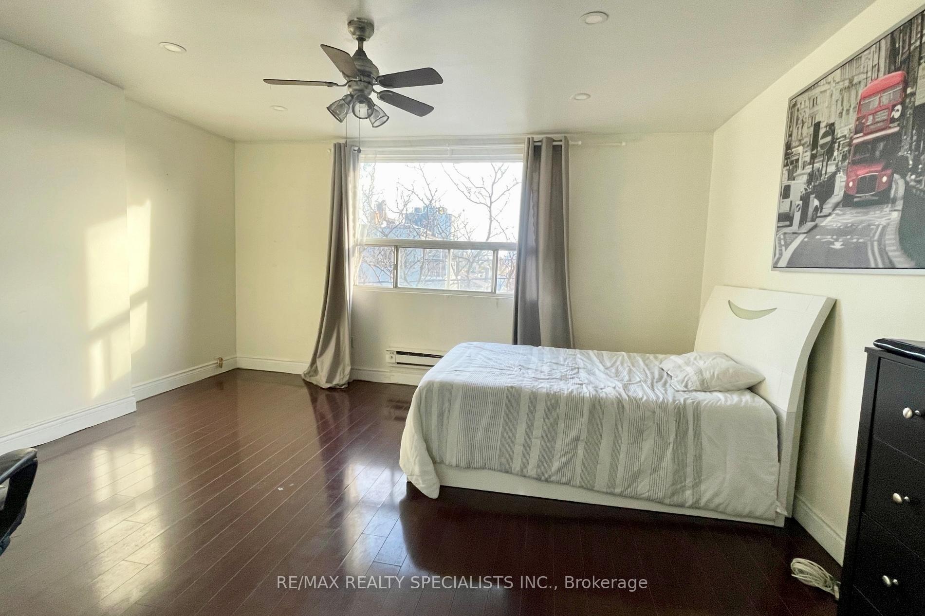 Photo 6 of Unit 301, 1118 College Street, Toronto, Little Portugal — HOMEH