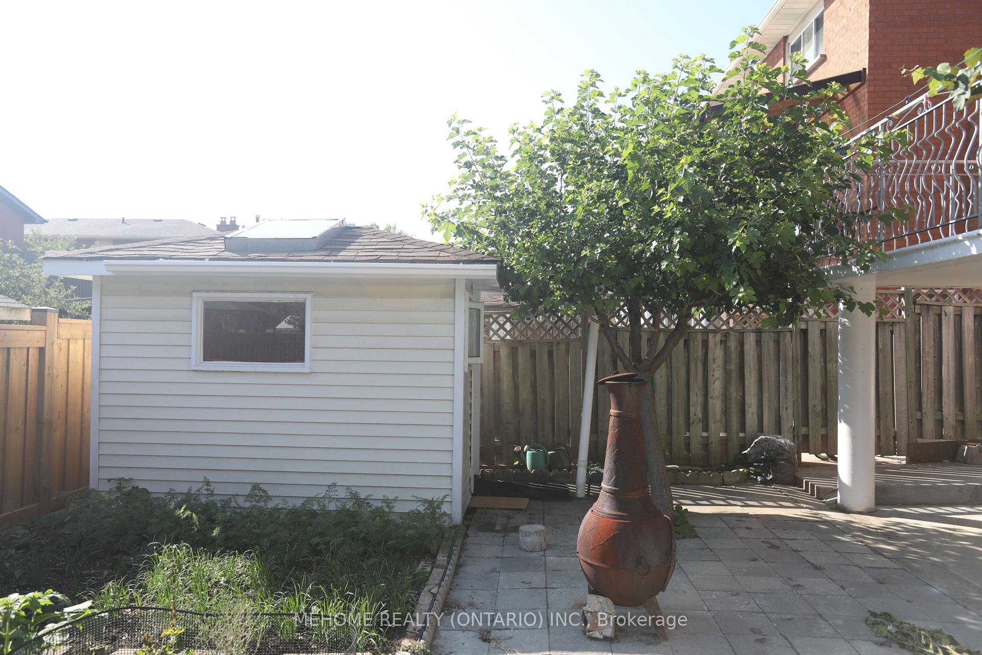 Photo 18 of 70 Governor Crescent, Vaughan, East Woodbridge — HOMEH