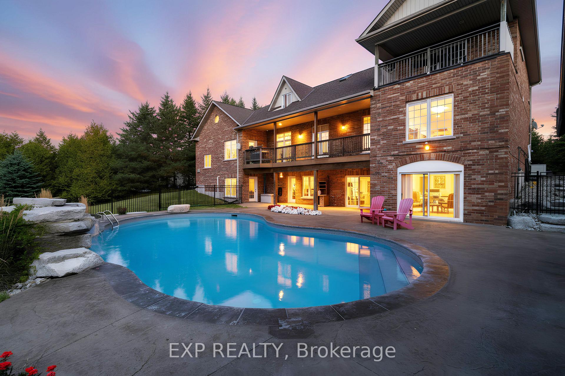 Photo 3 of 18 Acton Road, Uxbridge, Rural Uxbridge — HOMEH