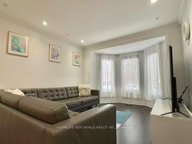 Photo 2 of Unit Main&2nd Fl, 172 Brownridge Drive, Vaughan, Brownridge — HOMEH