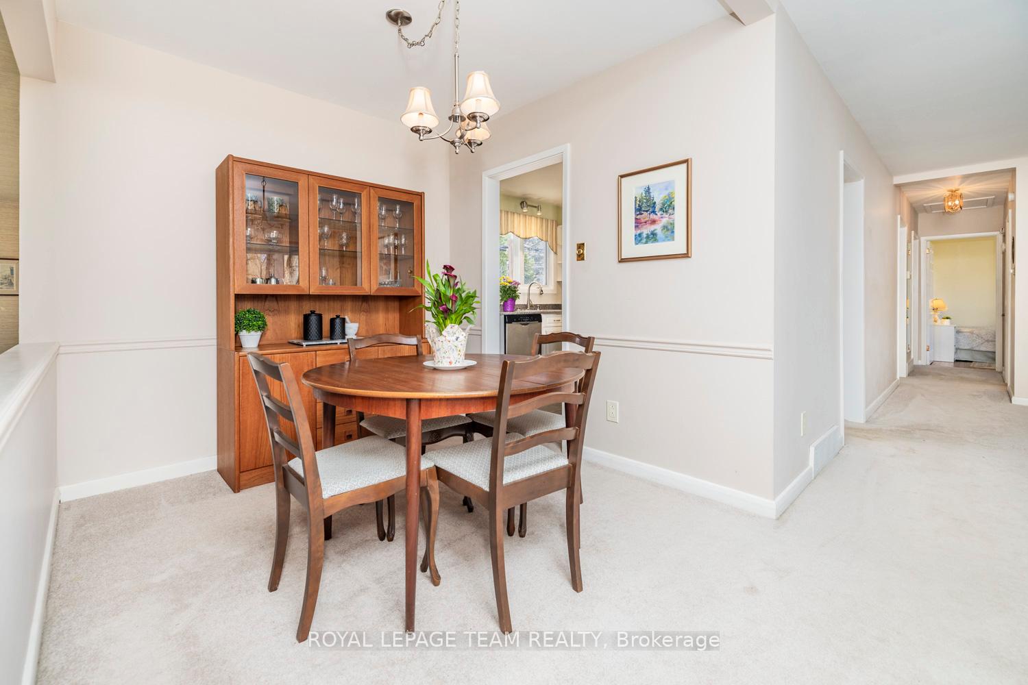 Photo 26 of 24 Ellery Crescent, Ottawa, Lynwood Village — HOMEH