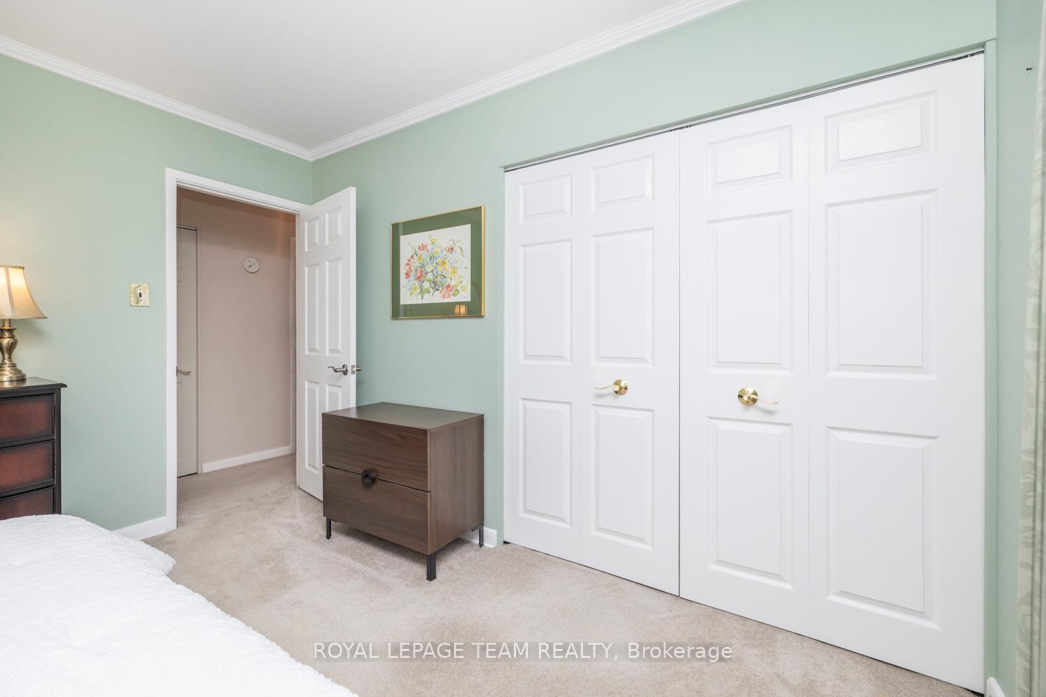 Photo 36 of 24 Ellery Crescent, Ottawa, Lynwood Village — HOMEH