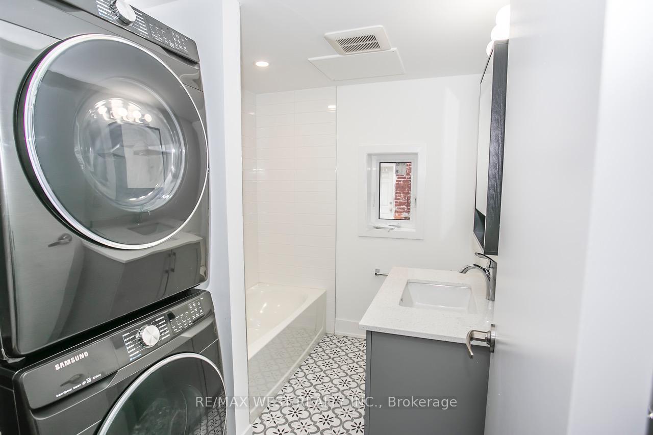 Photo 10 of Unit 1, 148 Dovercourt Road, Toronto, Little Portugal — HOMEH
