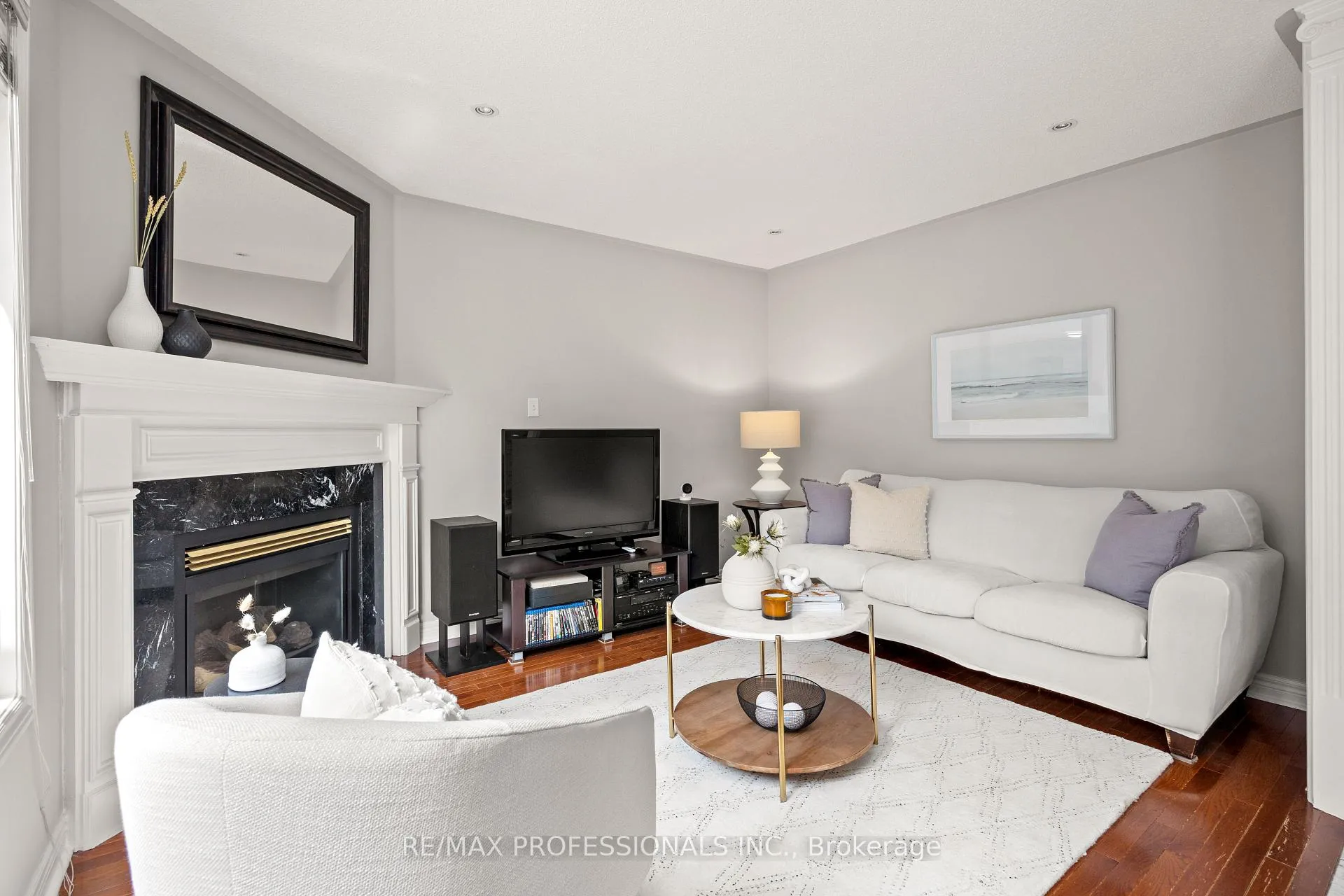 Photo 18 of 152 Ashton Drive, Vaughan, Maple — HOMEH