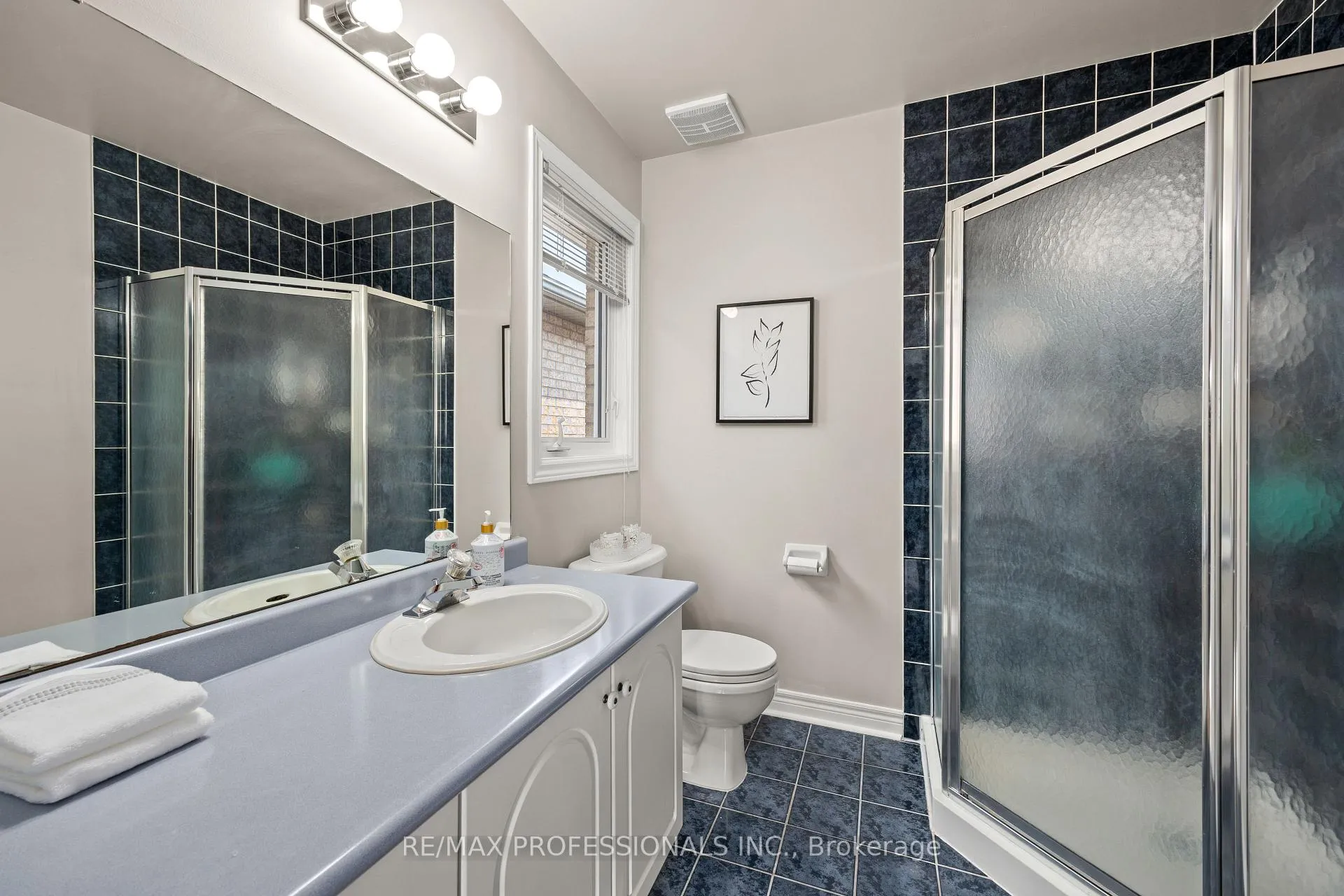 Photo 26 of 152 Ashton Drive, Vaughan, Maple — HOMEH