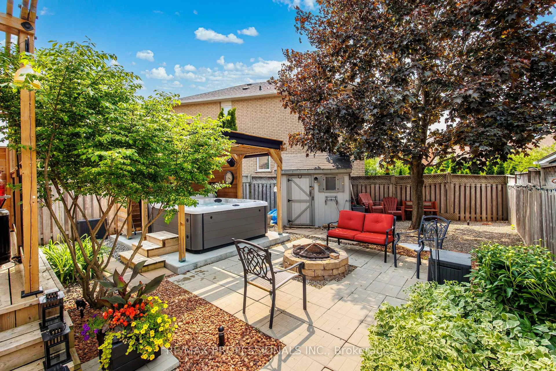 Photo 40 of 152 Ashton Drive, Vaughan, Maple — HOMEH