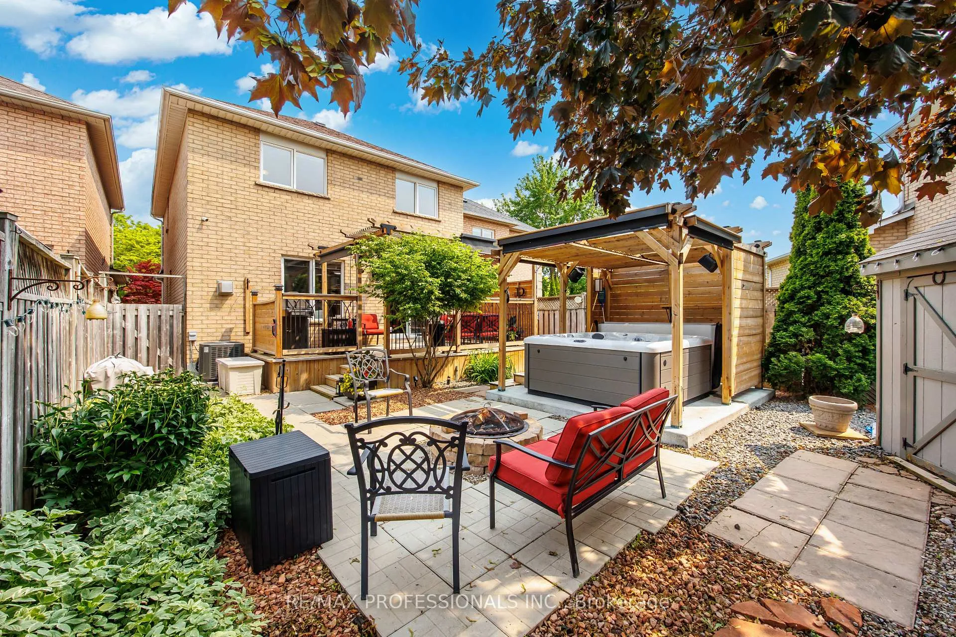 Photo 41 of 152 Ashton Drive, Vaughan, Maple — HOMEH