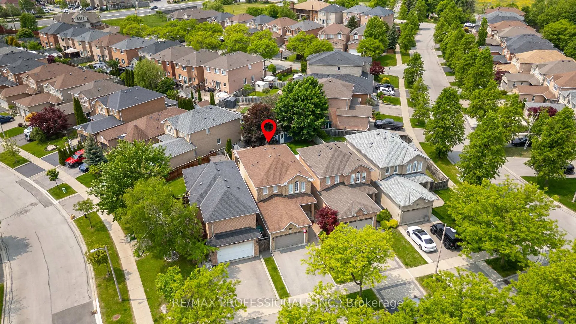 Photo 45 of 152 Ashton Drive, Vaughan, Maple — HOMEH