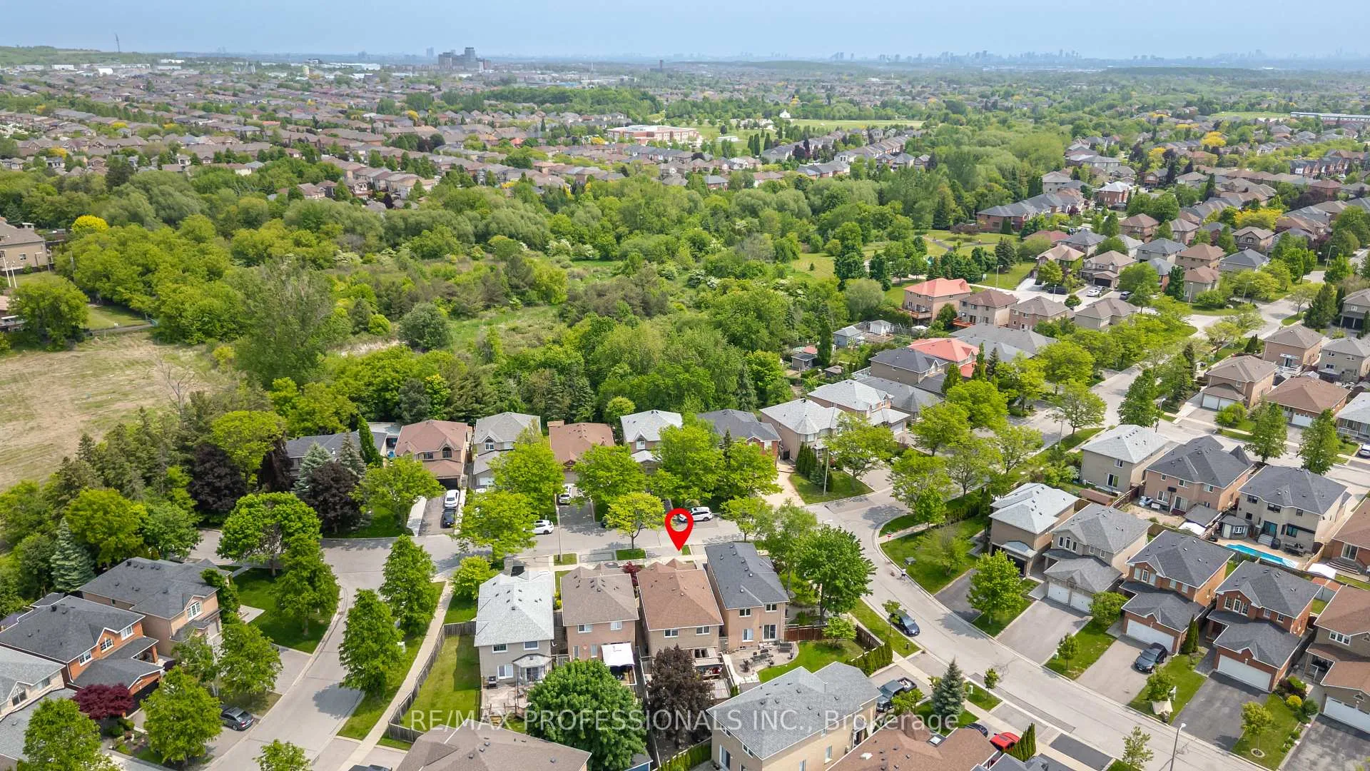 Photo 48 of 152 Ashton Drive, Vaughan, Maple — HOMEH