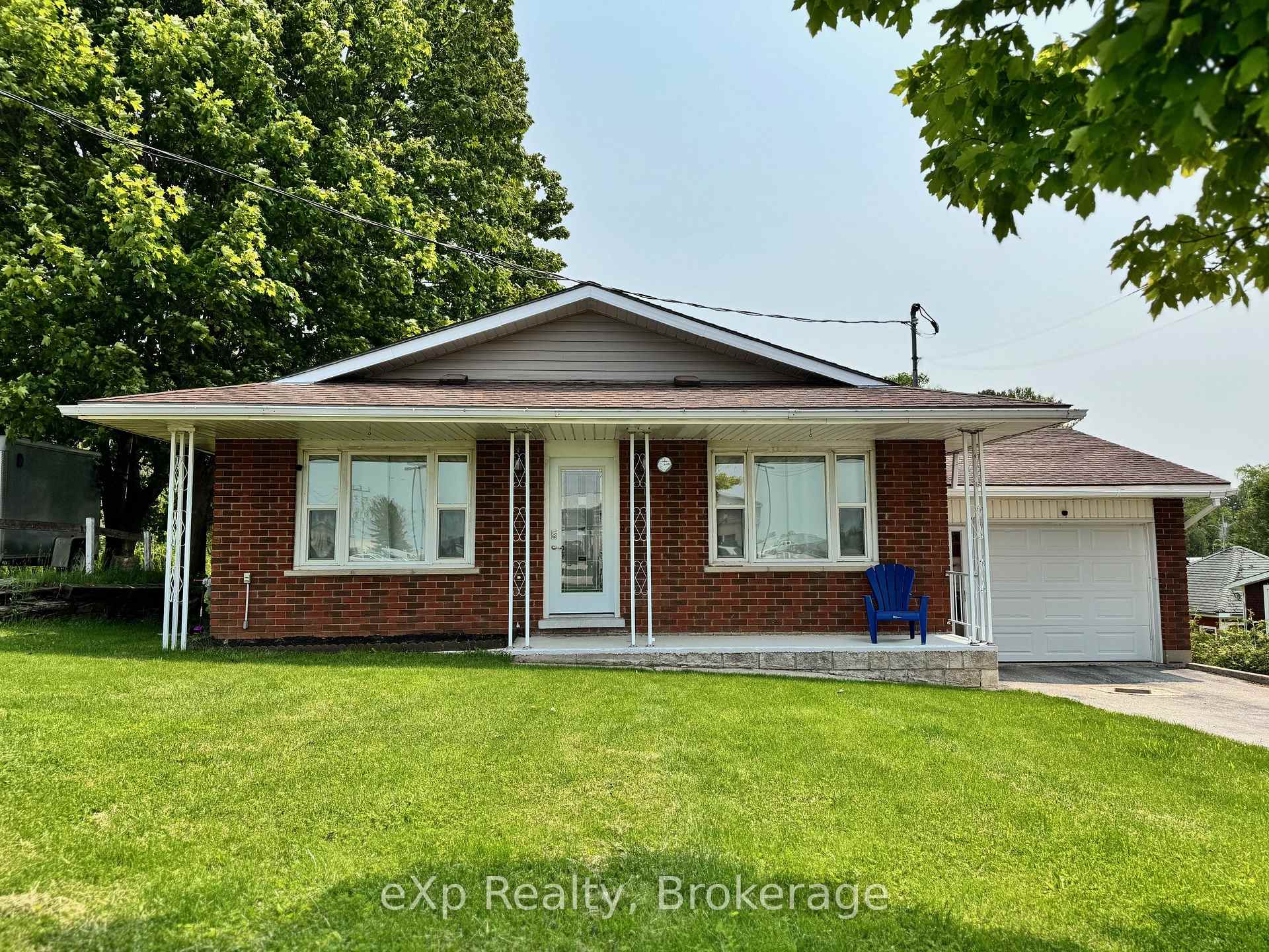 Photo 4 of 361 1st Avenue S, Arran-Elderslie — HOMEH