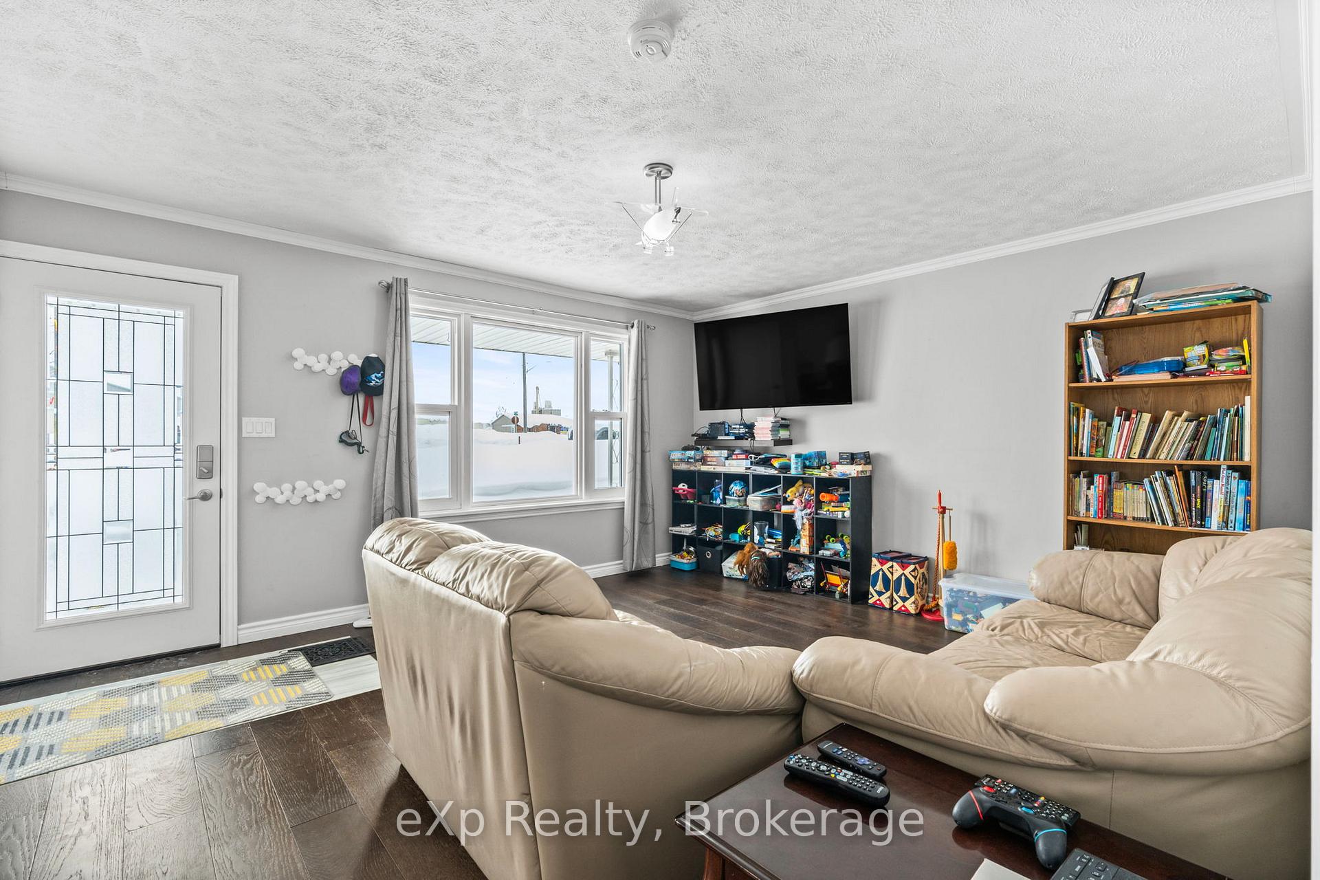 Photo 8 of 361 1st Avenue S, Arran-Elderslie — HOMEH