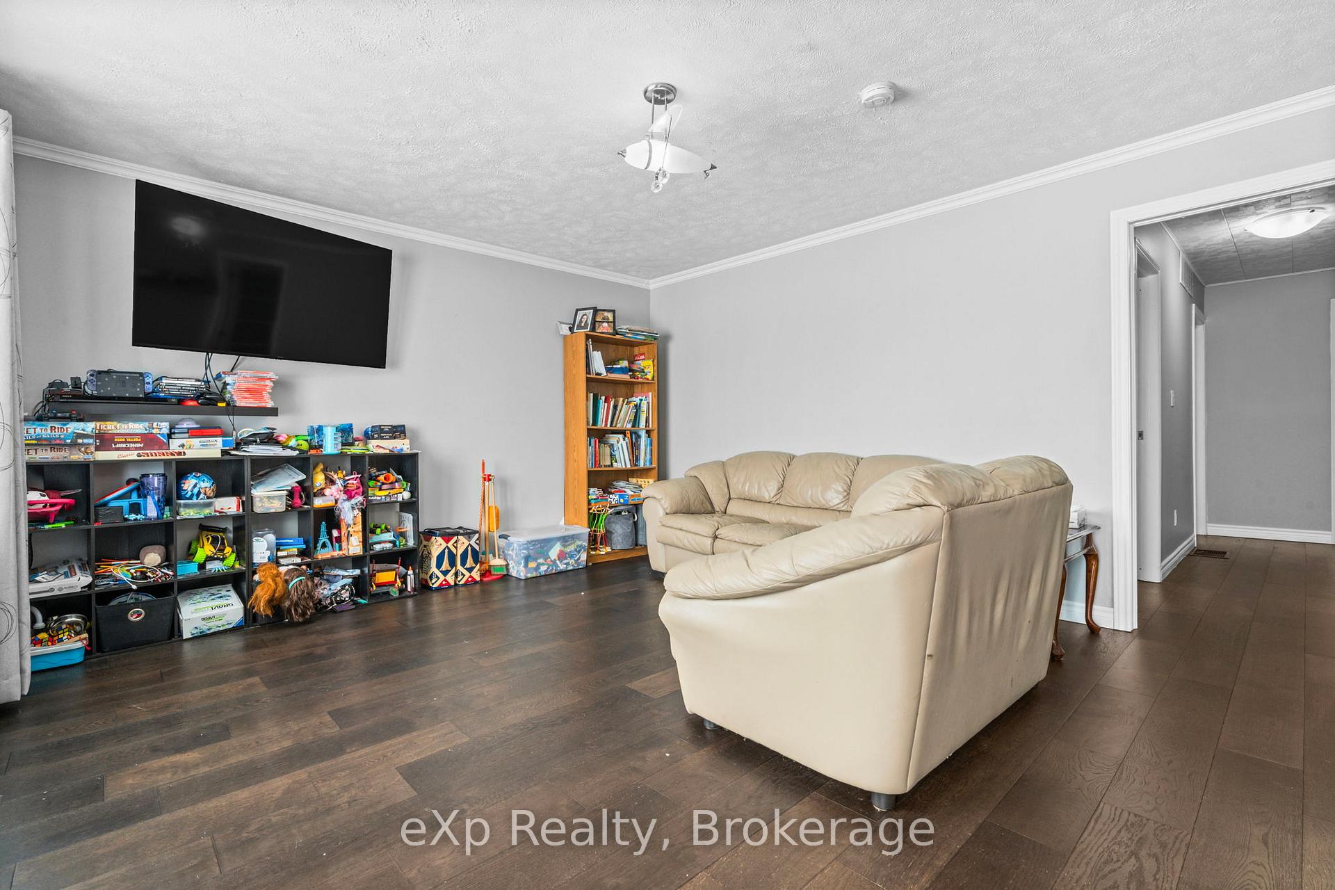 Photo 12 of 361 1st Avenue S, Arran-Elderslie — HOMEH