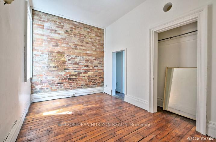 Photo 17 of Unit Upper, 391 Queen Street W, Toronto, Waterfront Communities — HOMEH