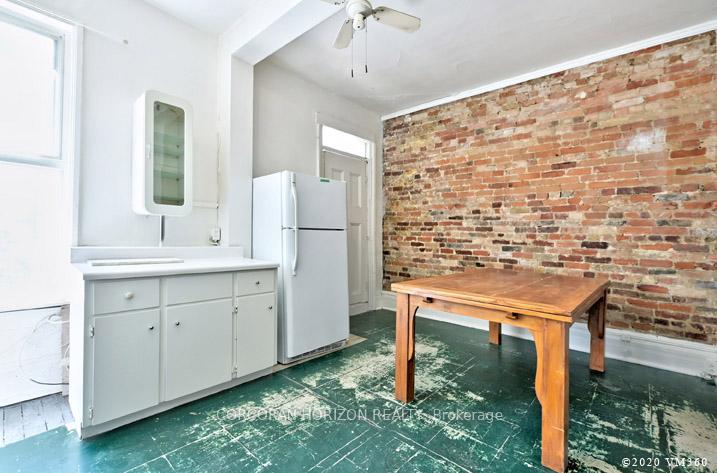 Photo 20 of Unit Upper, 391 Queen Street W, Toronto, Waterfront Communities — HOMEH