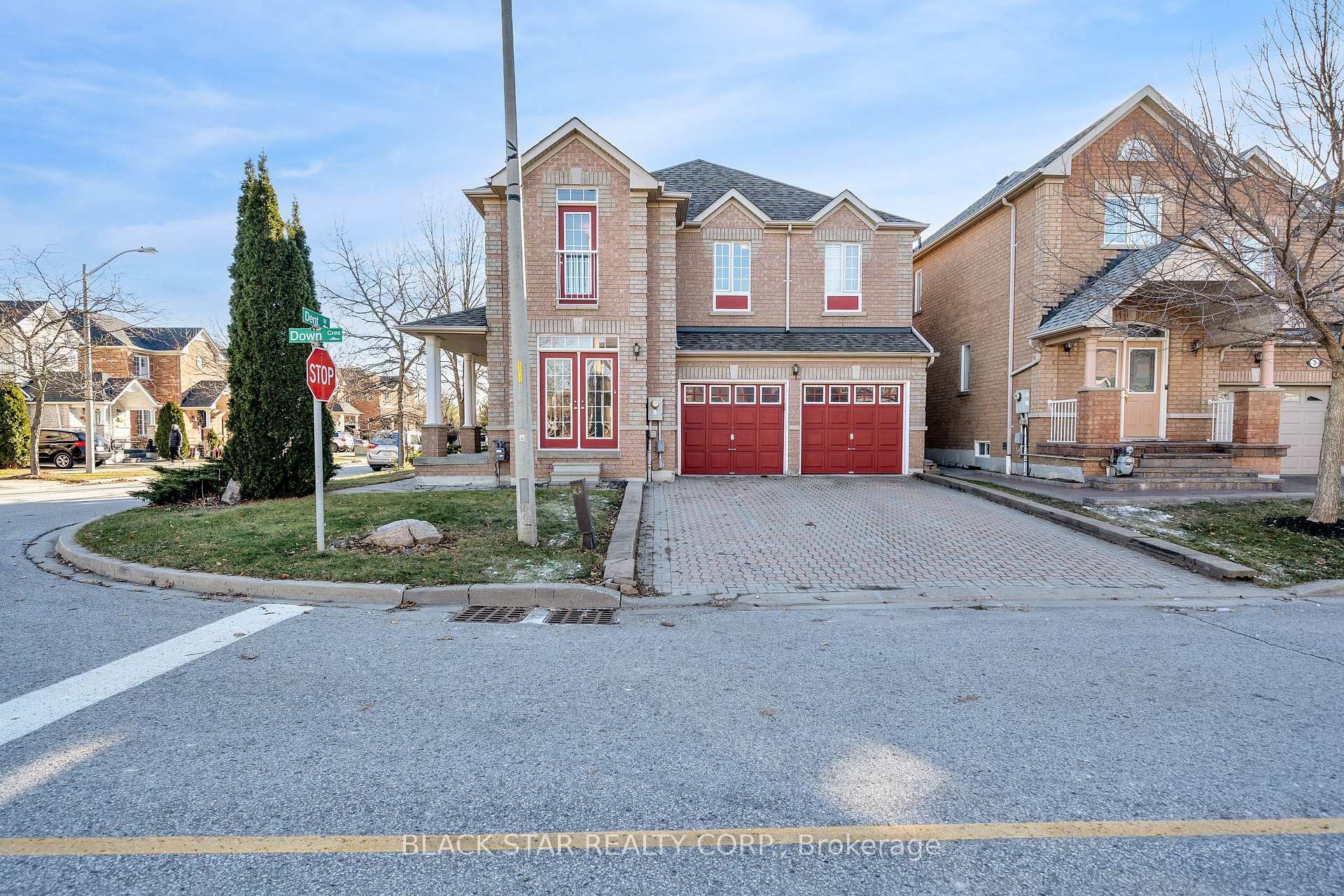 Photo 5 of 50 Dent Street, Ajax, Northwest Ajax — HOMEH