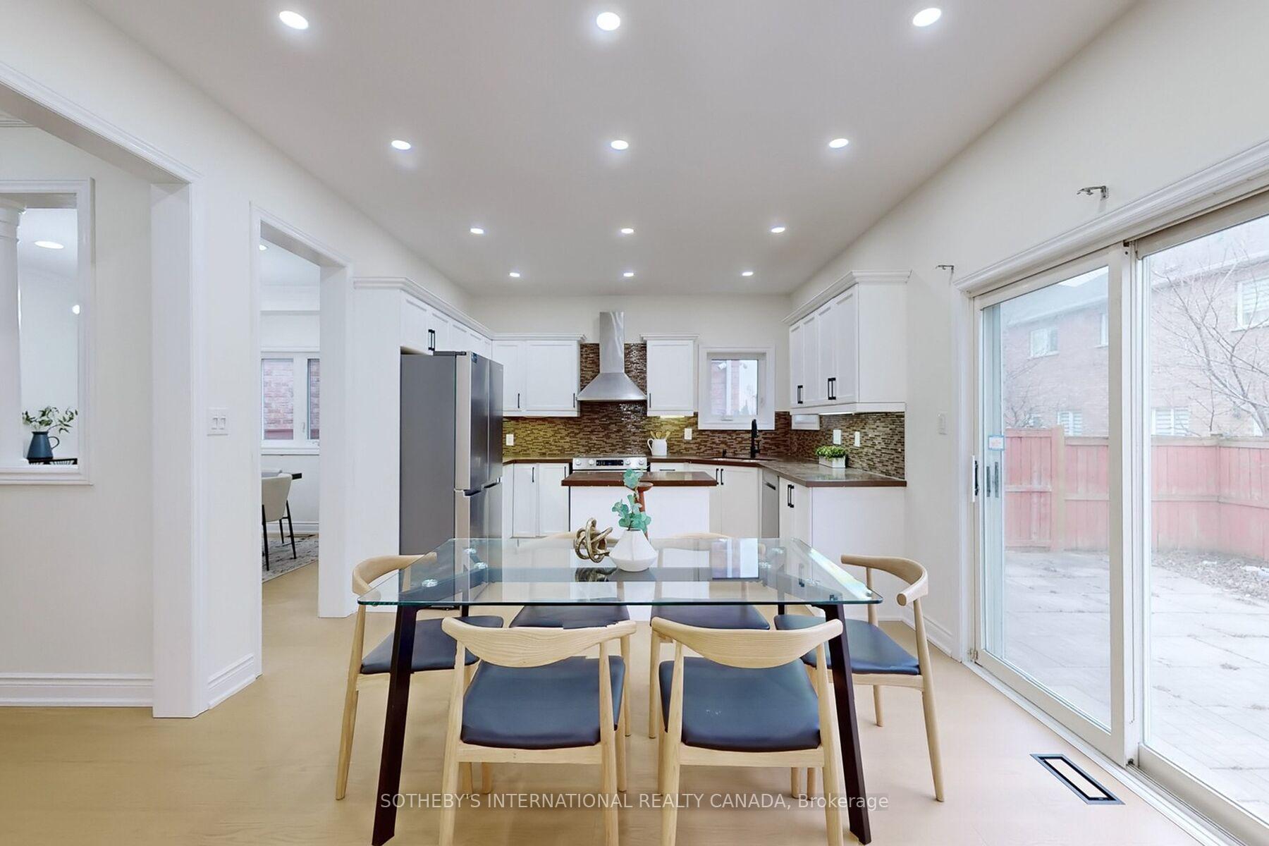 Photo 13 of 46 Forecastle Road, Vaughan, Patterson — HOMEH