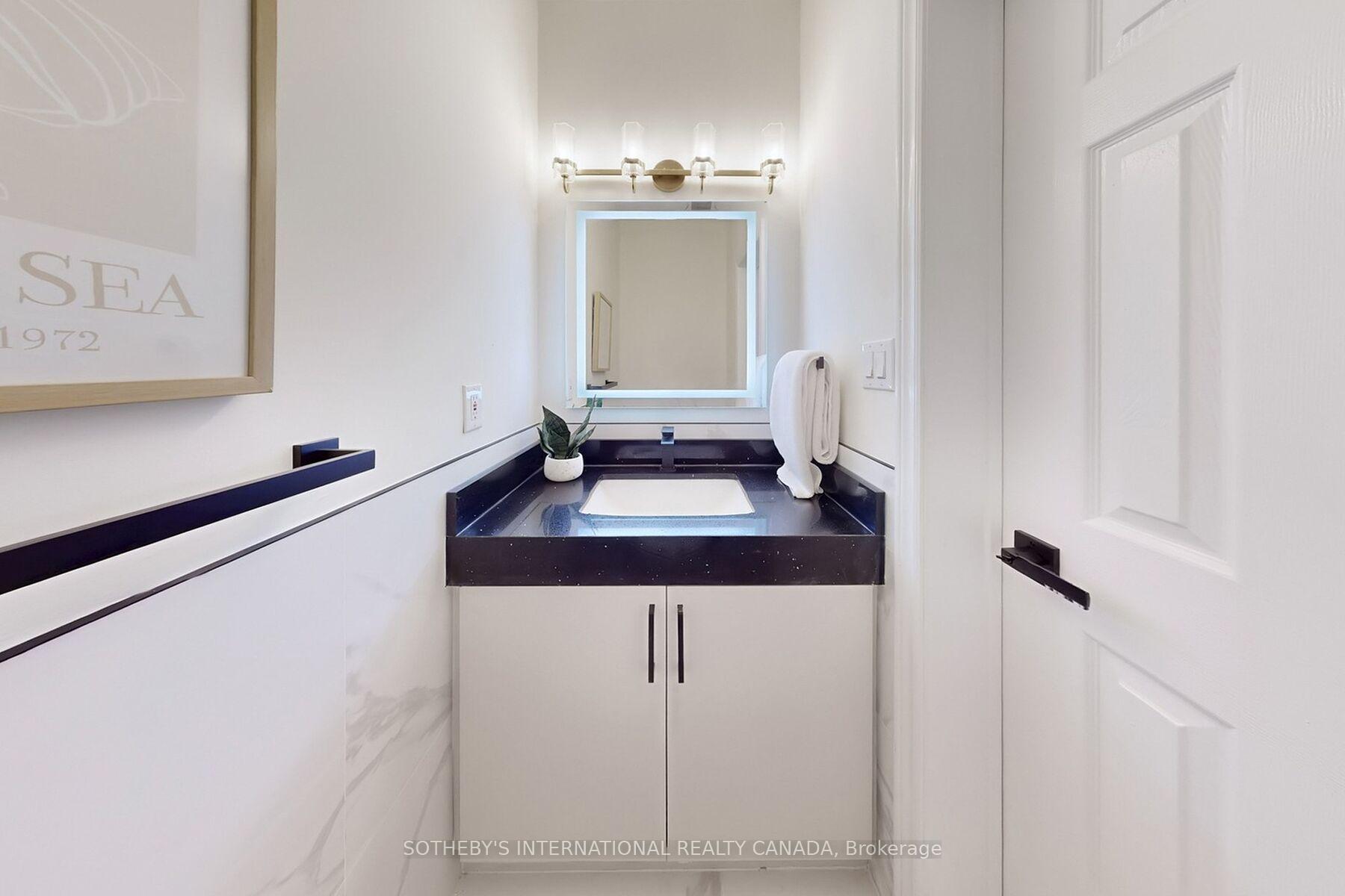 Photo 20 of 46 Forecastle Road, Vaughan, Patterson — HOMEH