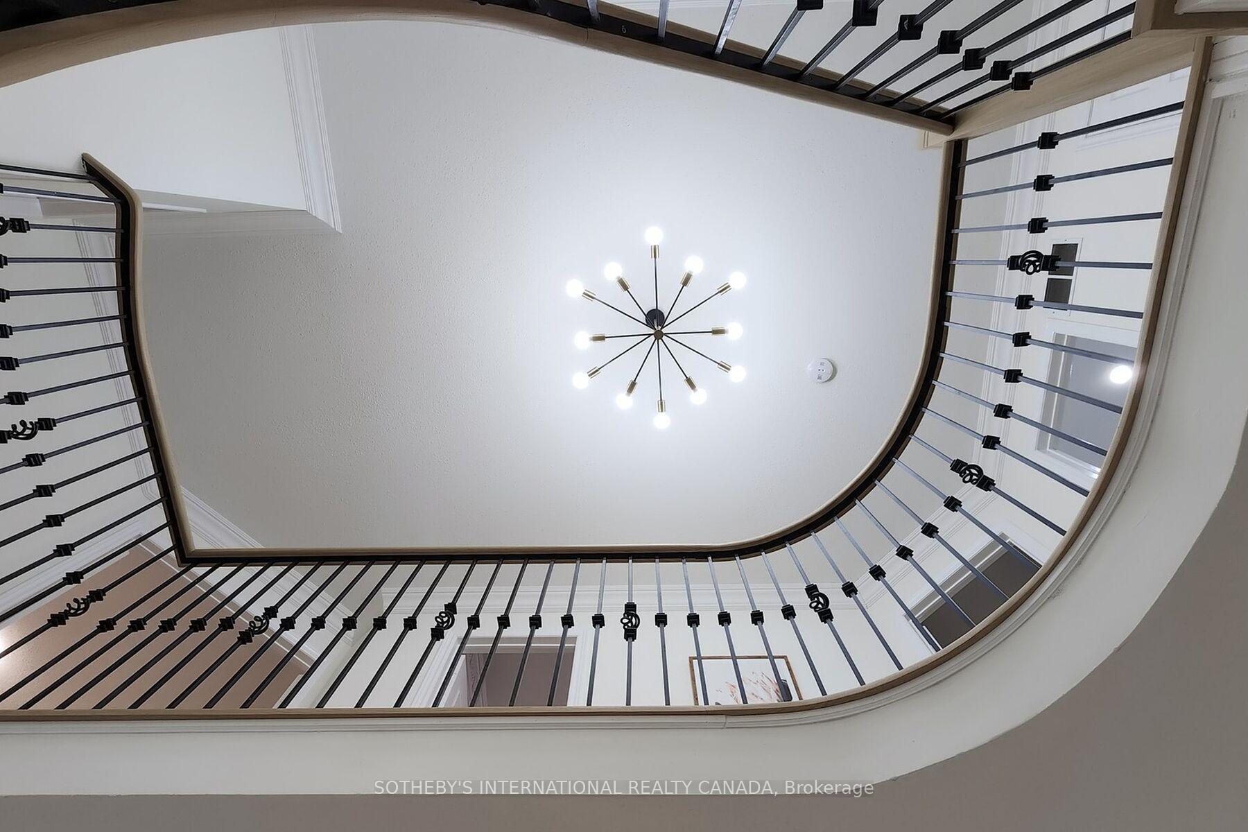 Photo 25 of 46 Forecastle Road, Vaughan, Patterson — HOMEH