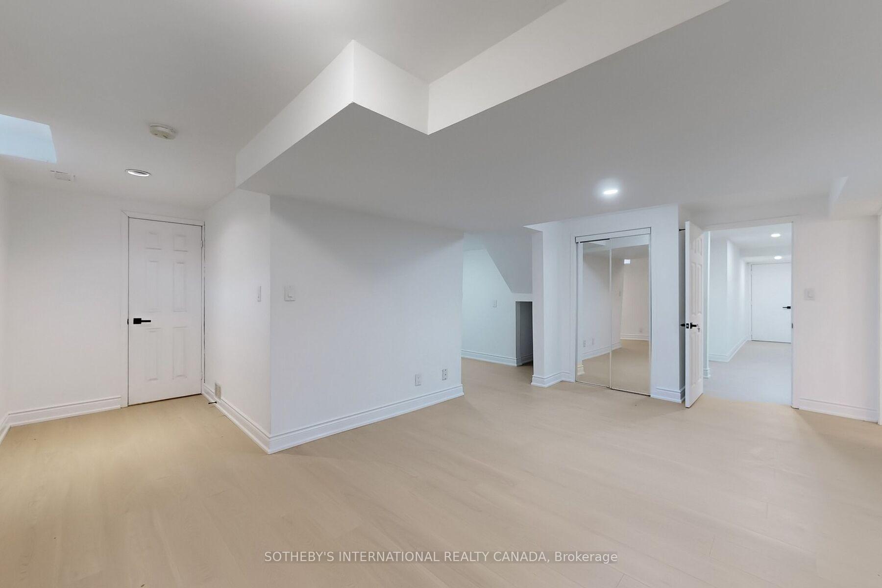 Photo 40 of 46 Forecastle Road, Vaughan, Patterson — HOMEH