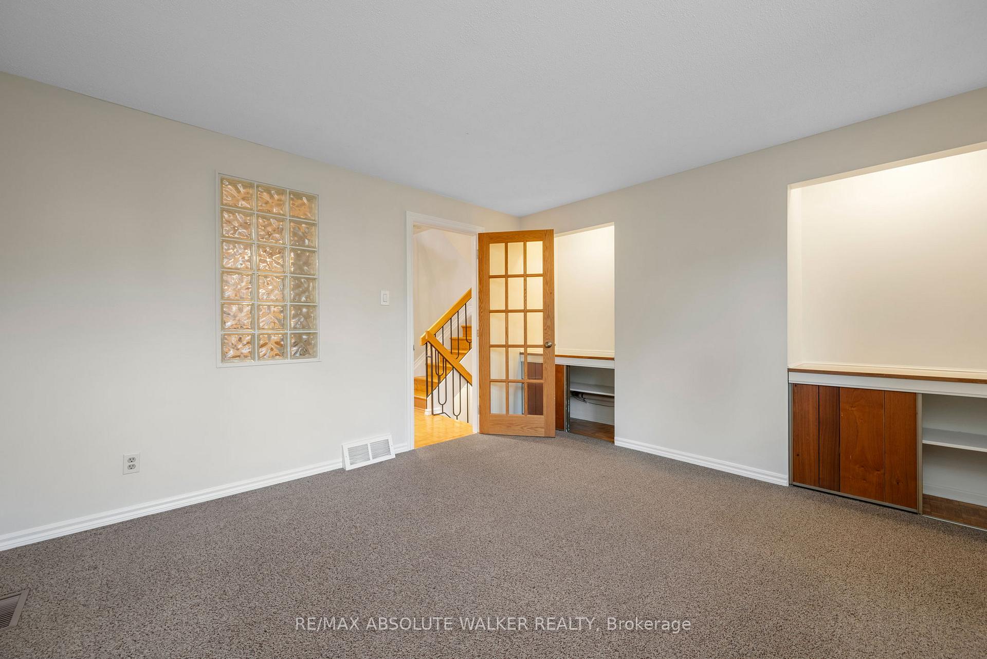 Photo 15 of 556 Buchanan Crescent, Ottawa, Beacon Hill North — HOMEH