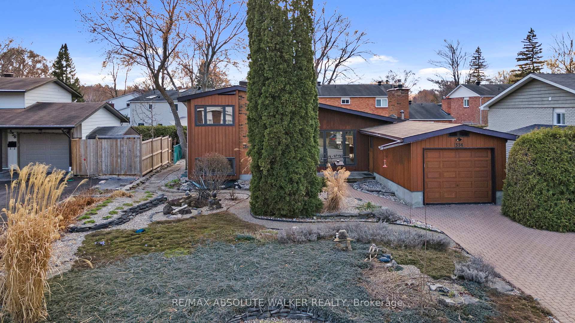 Photo 26 of 556 Buchanan Crescent, Ottawa, Beacon Hill North — HOMEH