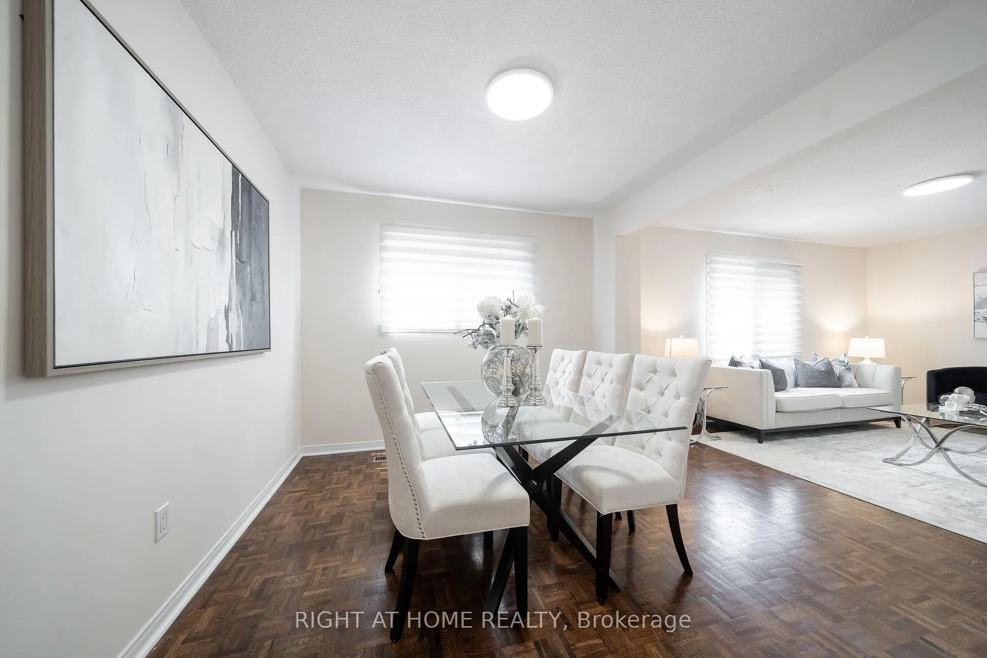 Photo 5 of 259 Tall Grass Trail, Vaughan, East Woodbridge — HOMEH
