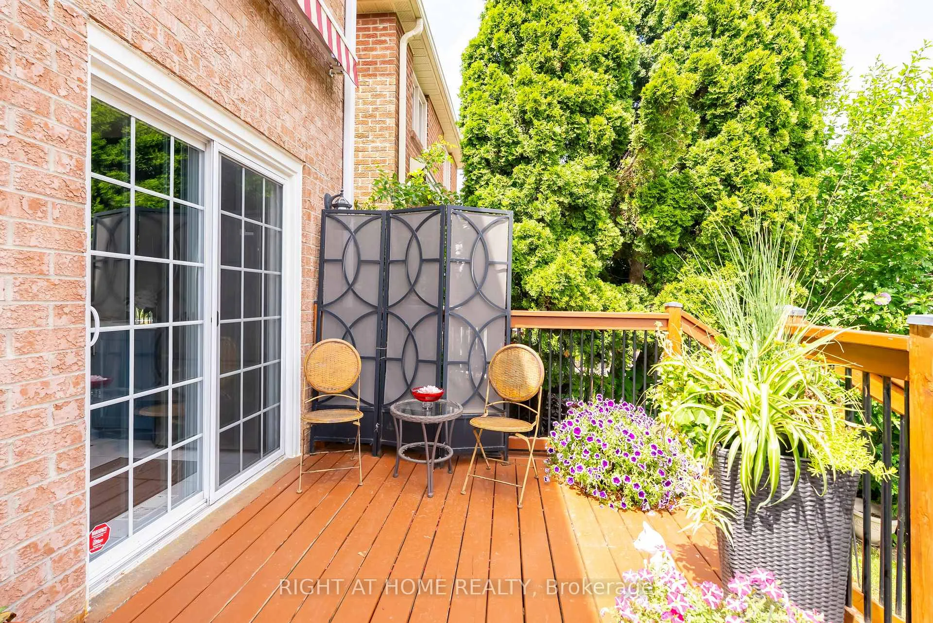 Photo 12 of 259 Tall Grass Trail, Vaughan, East Woodbridge — HOMEH