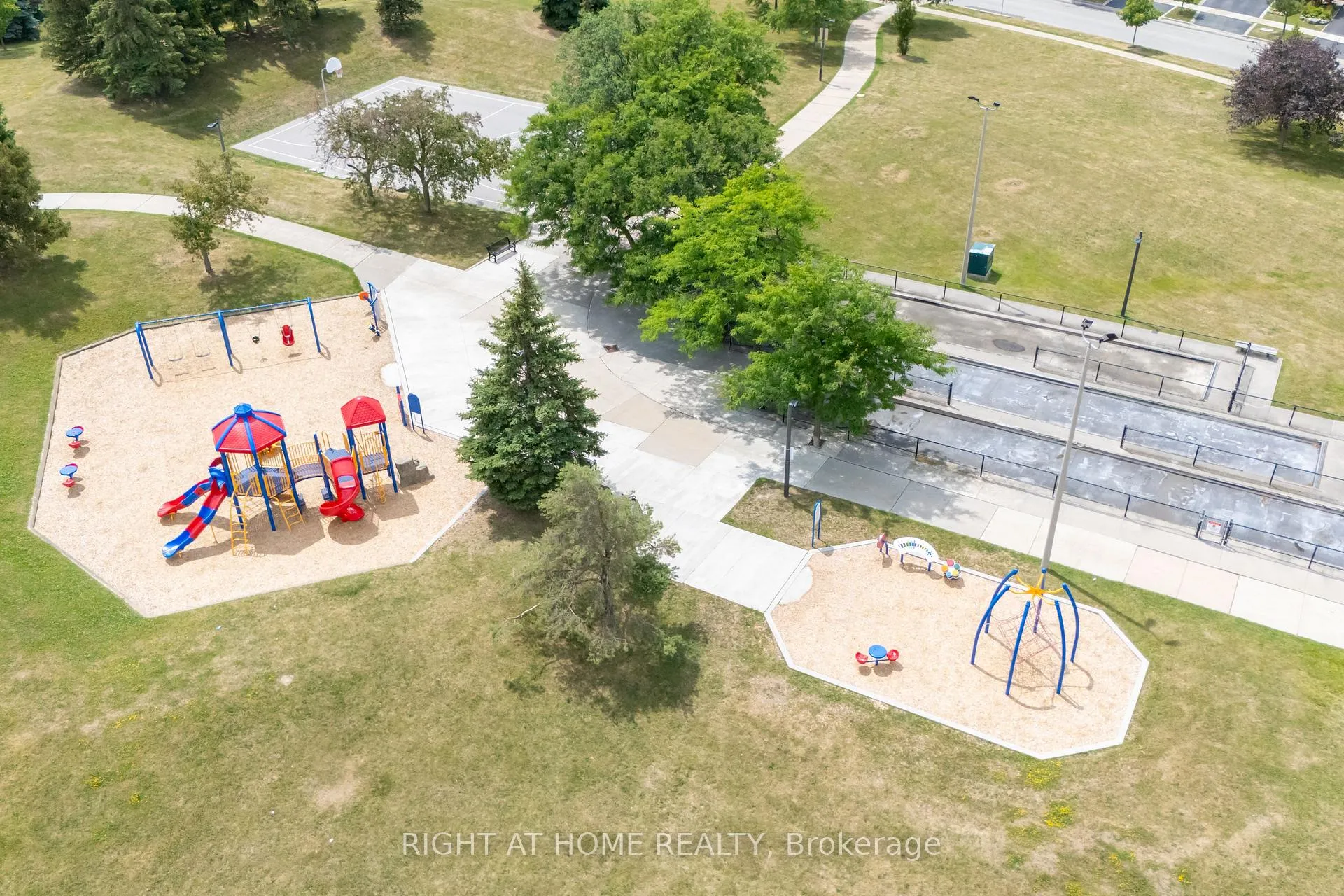 Photo 30 of 259 Tall Grass Trail, Vaughan, East Woodbridge — HOMEH