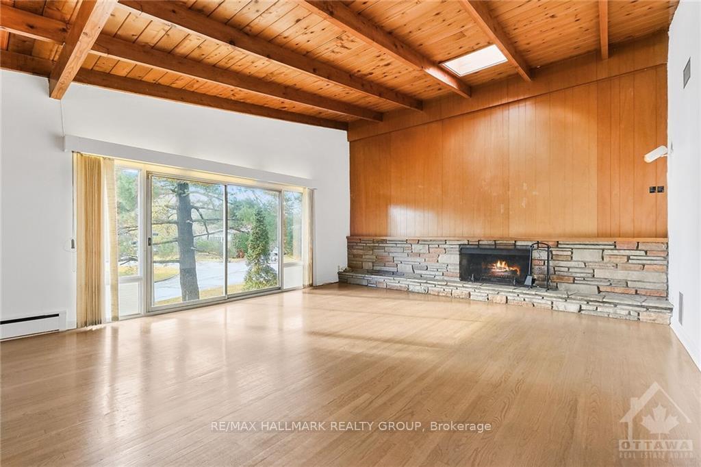 Photo 7 of 628 Thessaly Circle, Ottawa, Alta Vista/Faircrest Heights — HOMEH