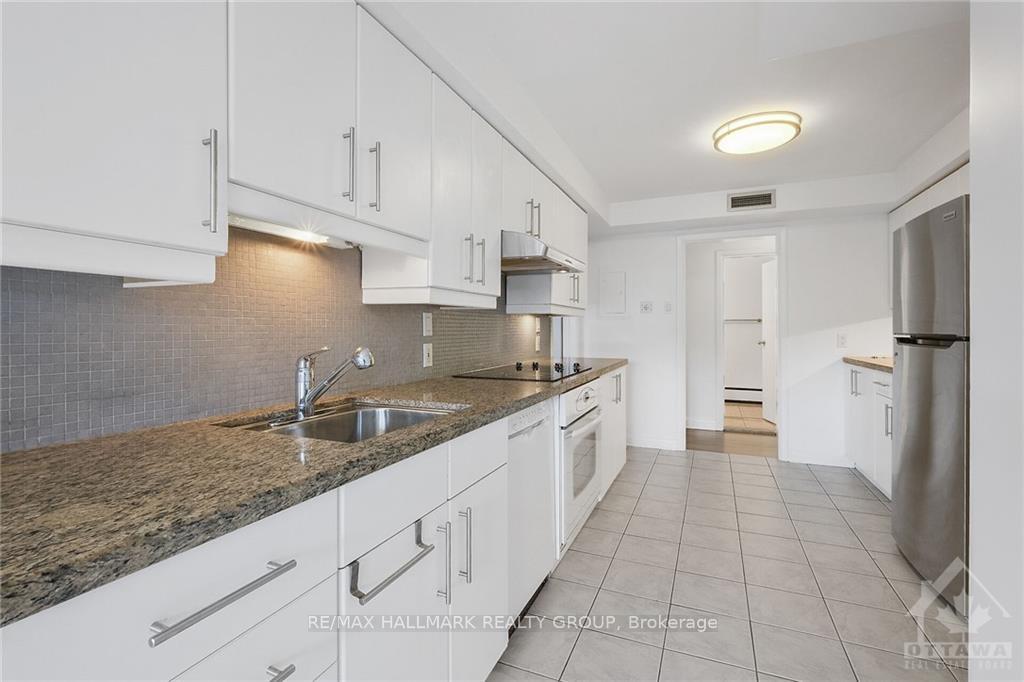 Photo 17 of 628 Thessaly Circle, Ottawa, Alta Vista/Faircrest Heights — HOMEH
