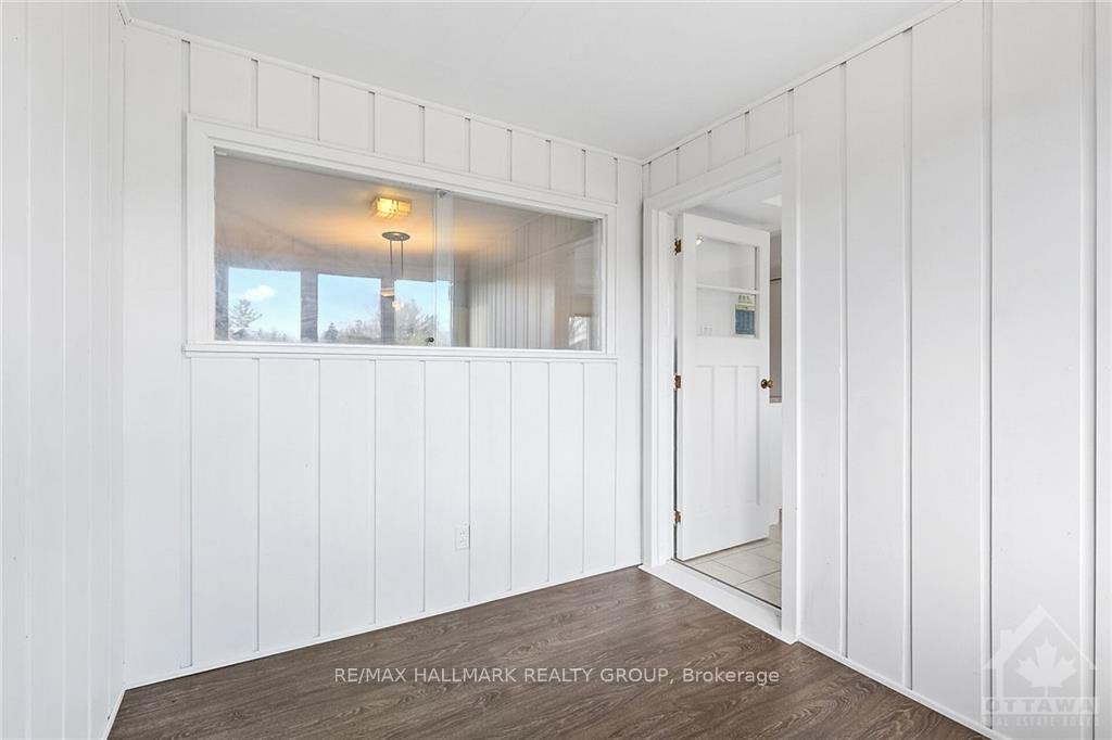 Photo 13 of 628 Thessaly Circle, Ottawa, Alta Vista/Faircrest Heights — HOMEH