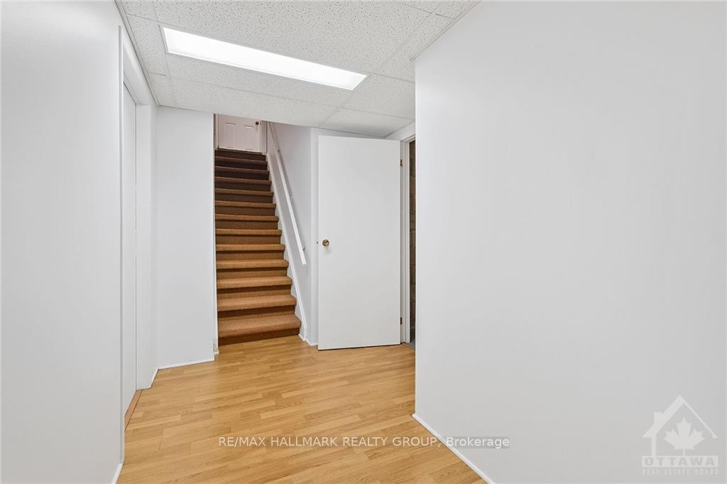 Photo 25 of 628 Thessaly Circle, Ottawa, Alta Vista/Faircrest Heights — HOMEH