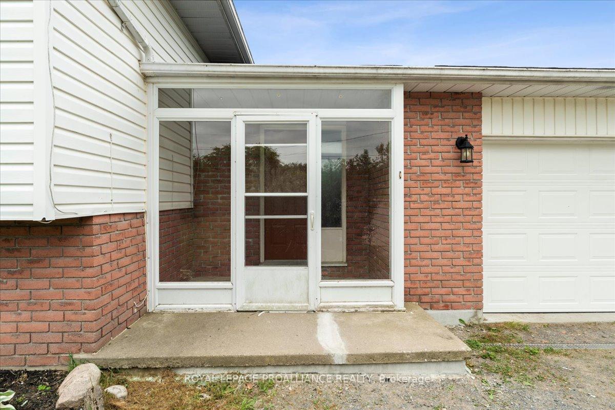 Photo 3 of 113 Johnston Road, Tweed, Hungerford (Twp) — HOMEH