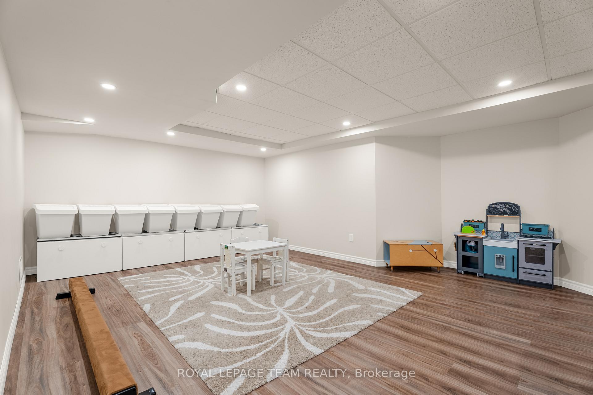Photo 36 of 3 Burdock Grove, Ottawa, Cedar Hill/Orchard Estates — HOMEH