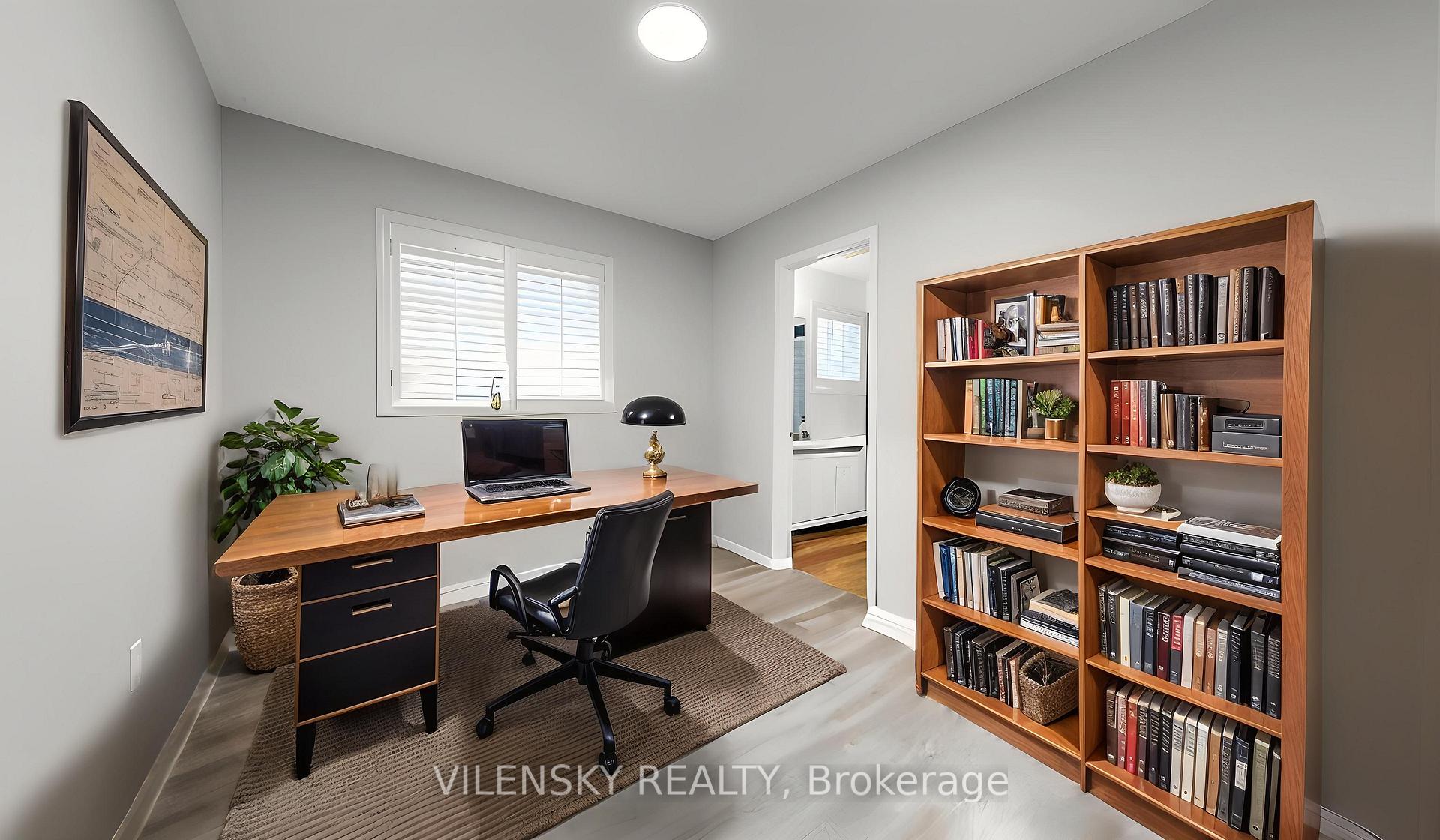 Photo 10 of 124 Foxfield Crescent, Vaughan, Patterson — HOMEH