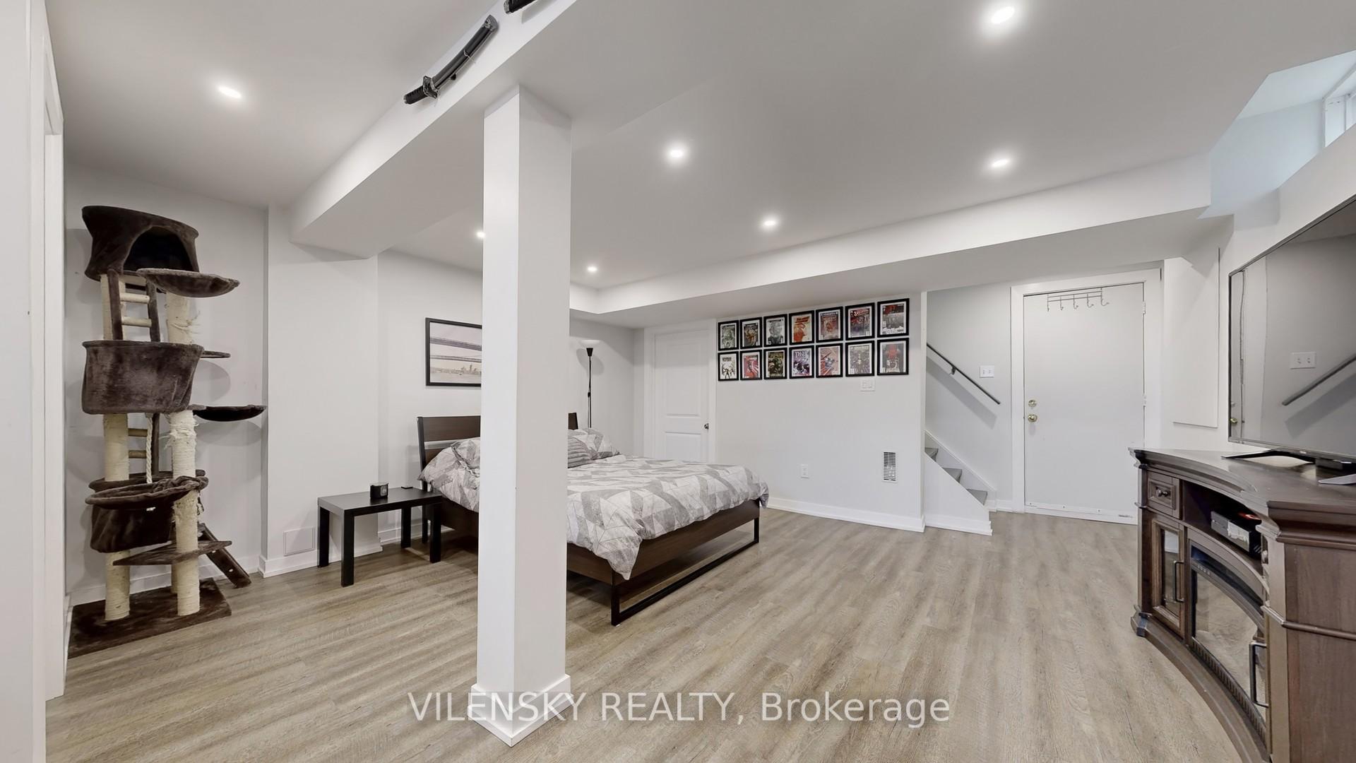 Photo 13 of 124 Foxfield Crescent, Vaughan, Patterson — HOMEH