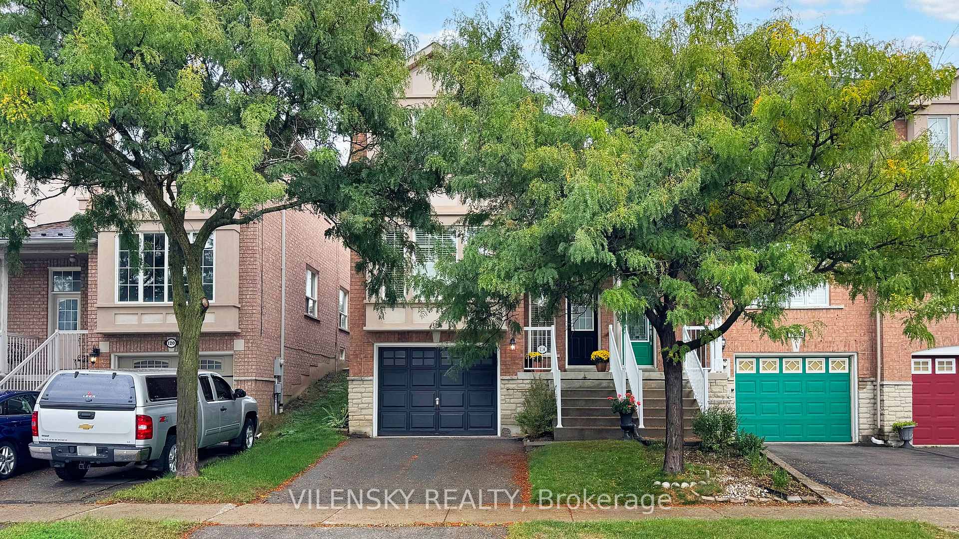 Photo 23 of 124 Foxfield Crescent, Vaughan, Patterson — HOMEH