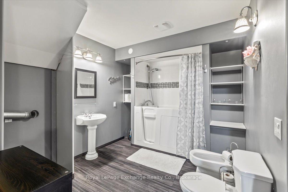 Photo 46 of 144 Yonge Street S, Arran-Elderslie — HOMEH