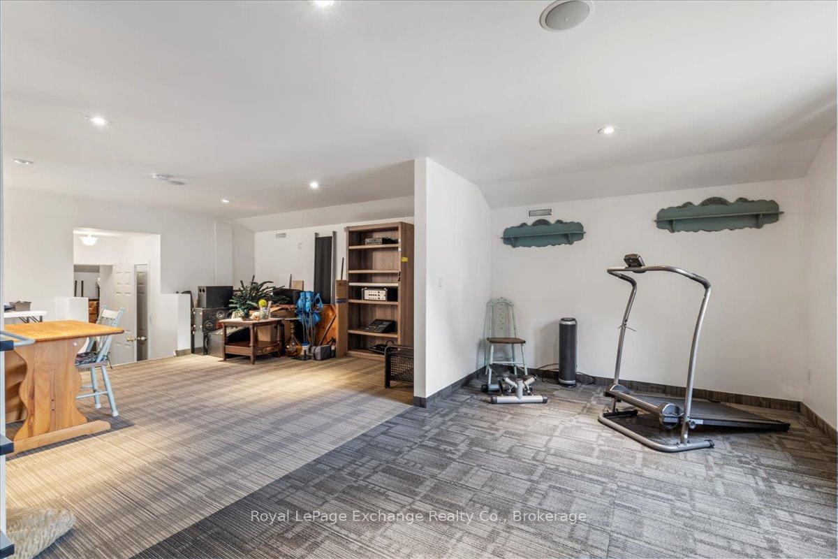 Photo 39 of 144 Yonge Street S, Arran-Elderslie — HOMEH