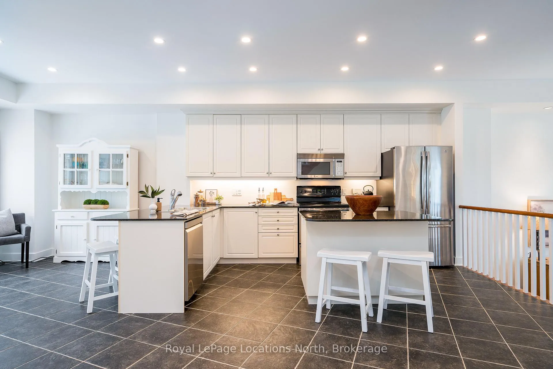 Photo 11 of Unit 22, 104 Farm Gate Road, Blue Mountains — HOMEH