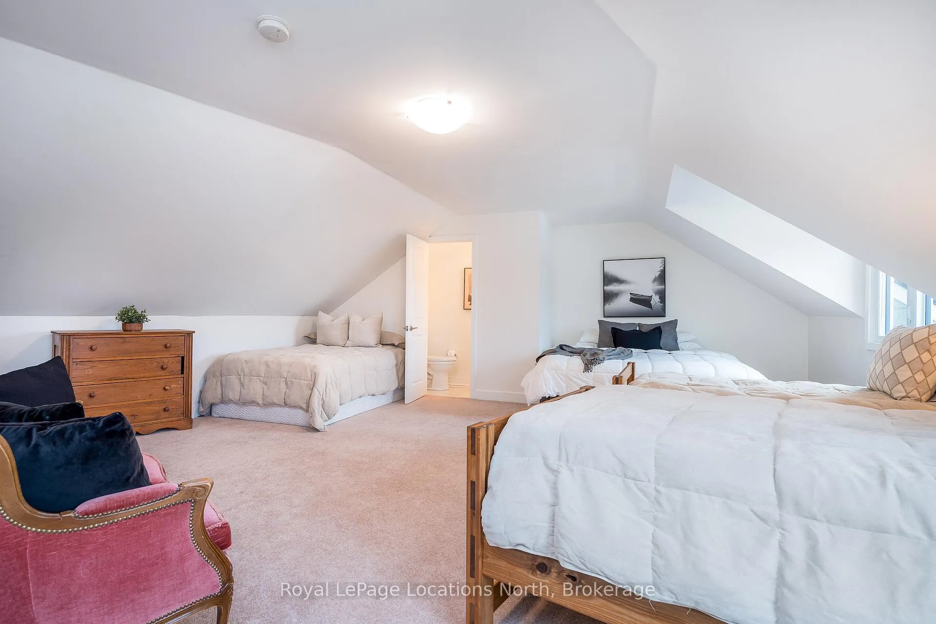 Photo 24 of Unit 22, 104 Farm Gate Road, Blue Mountains — HOMEH