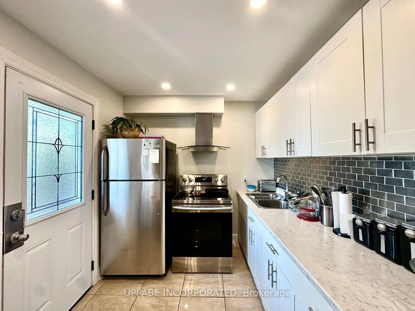 Photo 5 of Unit Unit 3, 240 Marier Avenue, Ottawa, Vanier — HOMEH